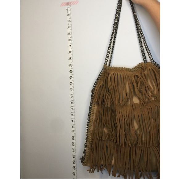 Camel colour leather (?) fringed bag/ chain straps - Picture 4 of 8